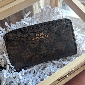 Coach Accordion Zip Wallet